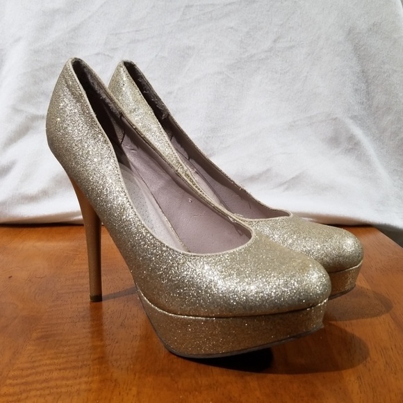 Mossimo Supply Co. Shoes - 💥FINAL PRICE💥Mossimo Heels